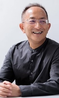 鈴木靖氏の顔写真